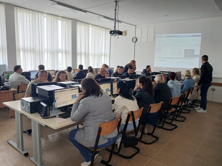 SBASHK organizoi tri grupe të testit në Suharekë e Shtime