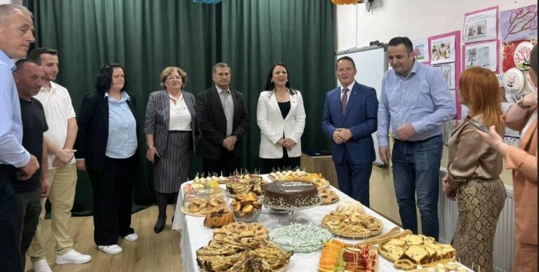 Pensionohet Shaban Zeka, vlerësohet lart kontributi i tij në arsim