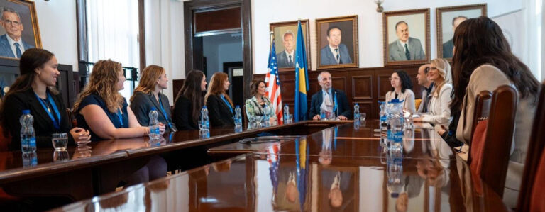 Studentët amerikanë ndihen si në shtëpi në Universitetin e Prishtinës
