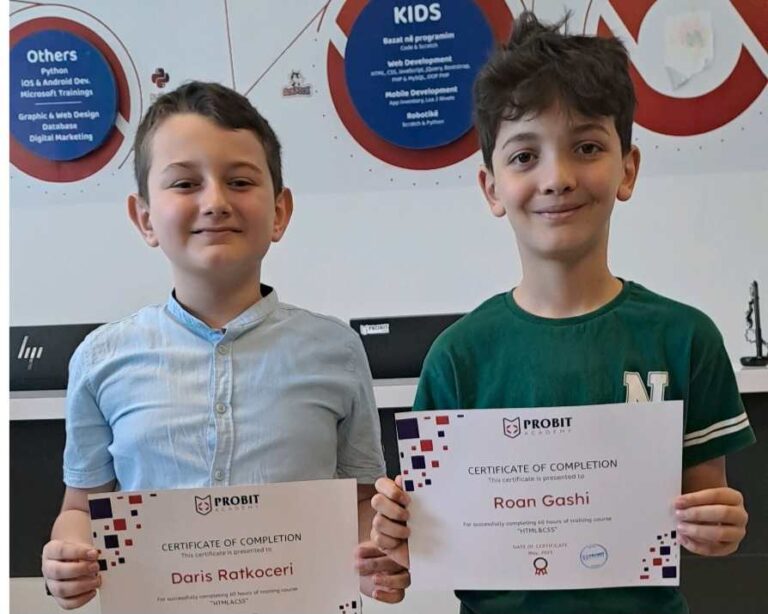 Daris Ratkoceri dhe Roan Gashi e përfundojnë me sukses trajnimin në “HTML&CSS” në Probit Academy