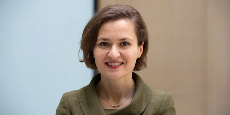 Besa Shahini: Prioritet e kam arsimin, duhet të ndërtohen mbi 10 shkolla