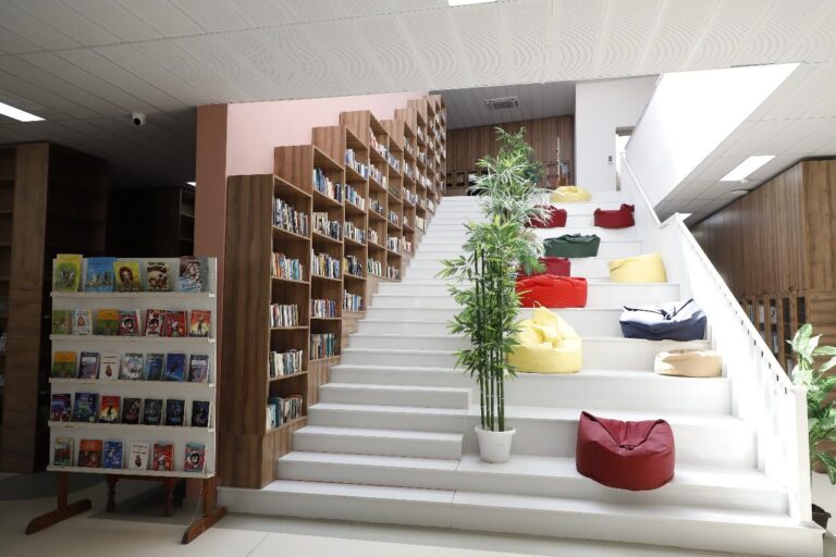 Përurohet objekti i ri i Bibliotekës së Mitrovicës, gjithçka e re dhe moderne