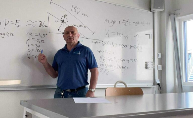Nazmi Syla nga Krasmirofci i Skenderajt – profesor në Goteborg të Suedisë