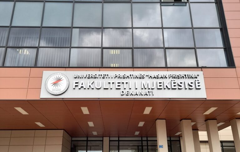 Këshilli Studentor në Fakultetin e Mjekësisë i nisin kërkesë urgjente Kurtit dhe ministrive