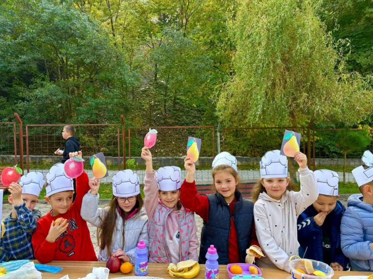 “Ushqimi i mirë, jeta e shëndetshme”, shkolla “Mushnikova” shënoi Ditën Botërore të Ushqimit 