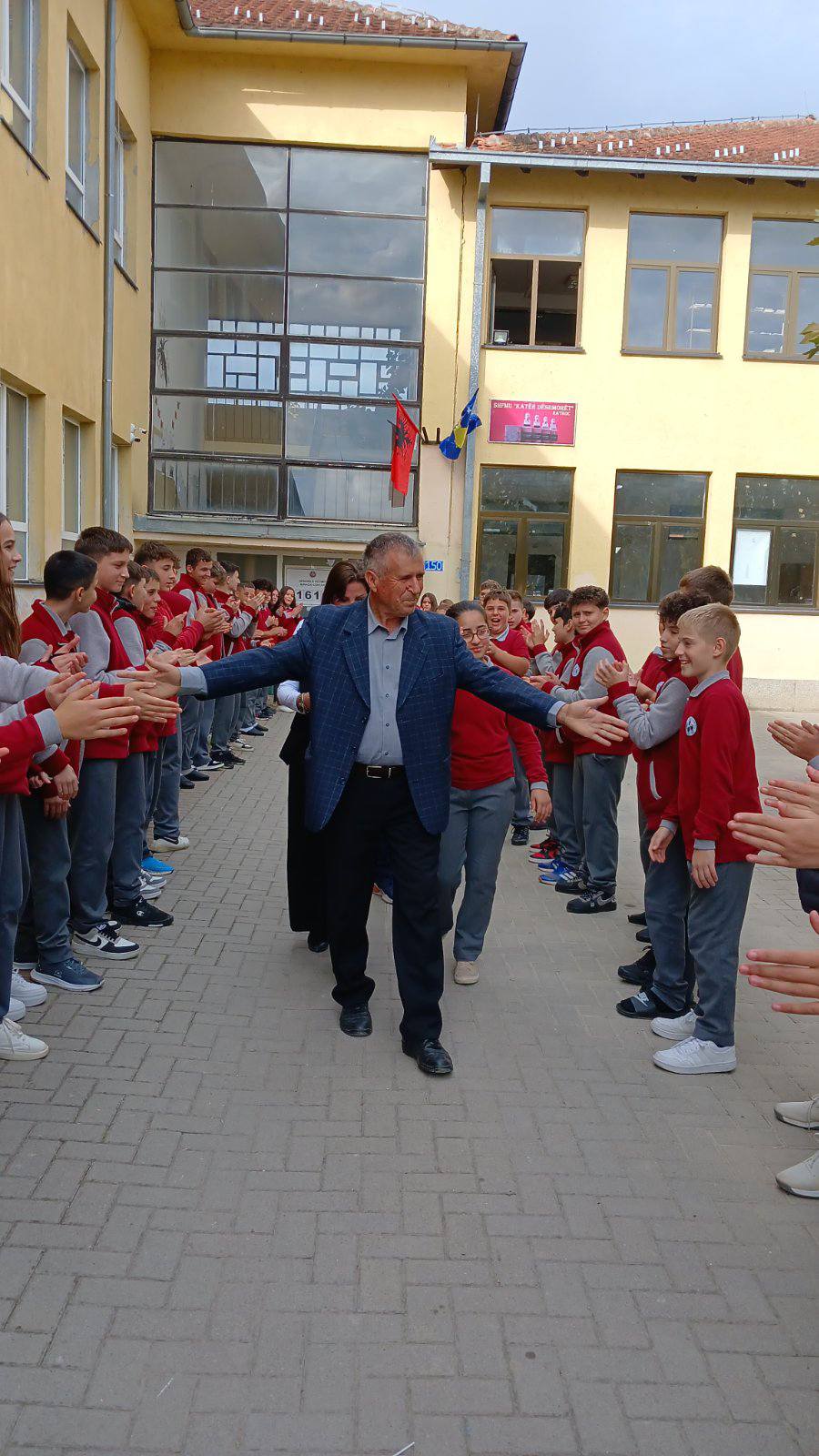 562383856 1220795506521957 388604150699750648 n