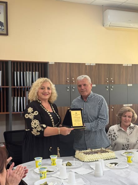 Pensionohet mësimdhënësi Haki Mejzini nga Prizreni 3 573055733 1449796653812740 6155165311008028943 n