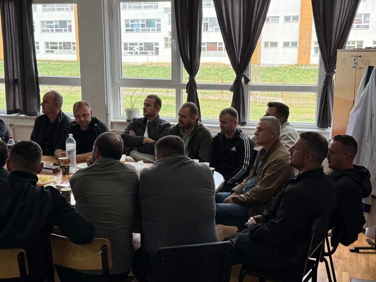 Pensionohet profesori Bislim Përvetica nga Podujeva 4 01C5BF29 BF5E 408D BBFC E0C26F784B81 1536x1152 1