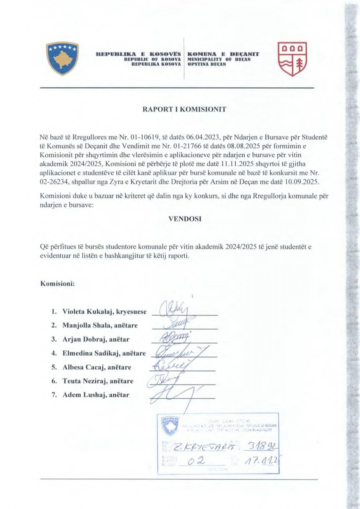 Komuna e Deçanit ndan 217 bursa për studentët meritorë, vlera 400 euro 7 1 3
