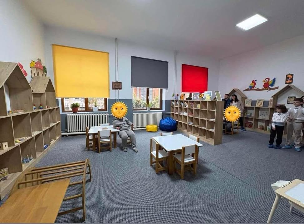 Zemra të vogla, vepra të mëdha: Humanizmi i tre fëmijëve nga Peja që po prek Kosovën 7 2 8