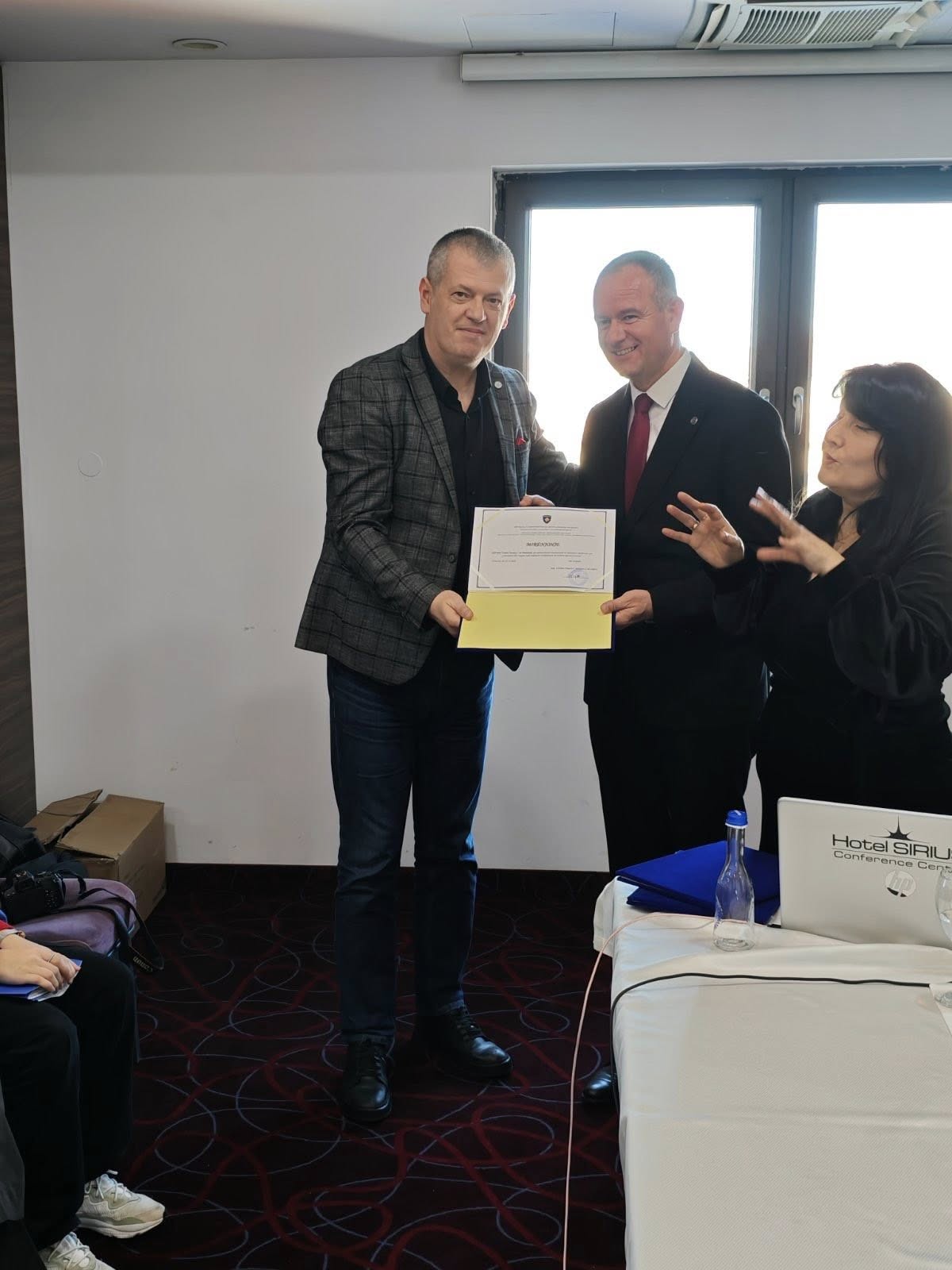 585496422 1179802930778096 6631589351829752947 n