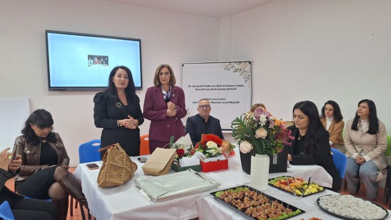 Pensionohet arsimtarja Nazmije Jusufi – Muçolli nga Prishtina