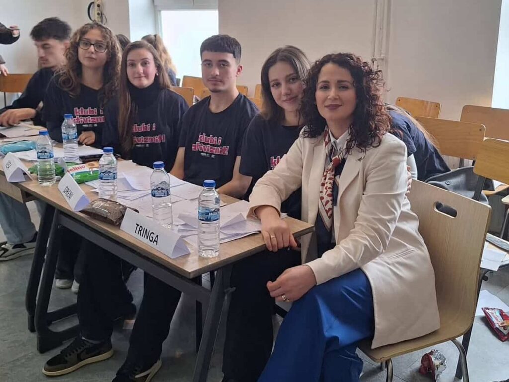Nxënësit e Gjimnazit “Hamdi Berisha” fitojnë garën kombëtare të mendimit kritik dhe aktivizmit qytetar 6 623666847 18089098805016448 5309217030139642055 n