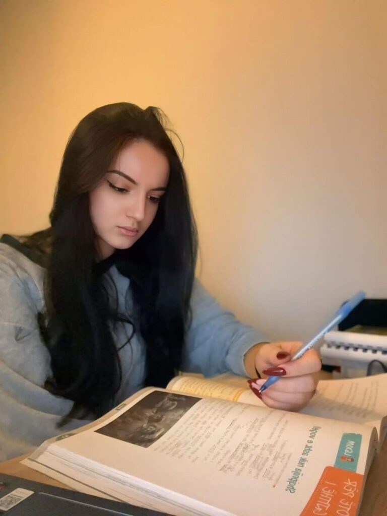 8391 2 1fa32a818b655326fcd7ee1910a3b7bd