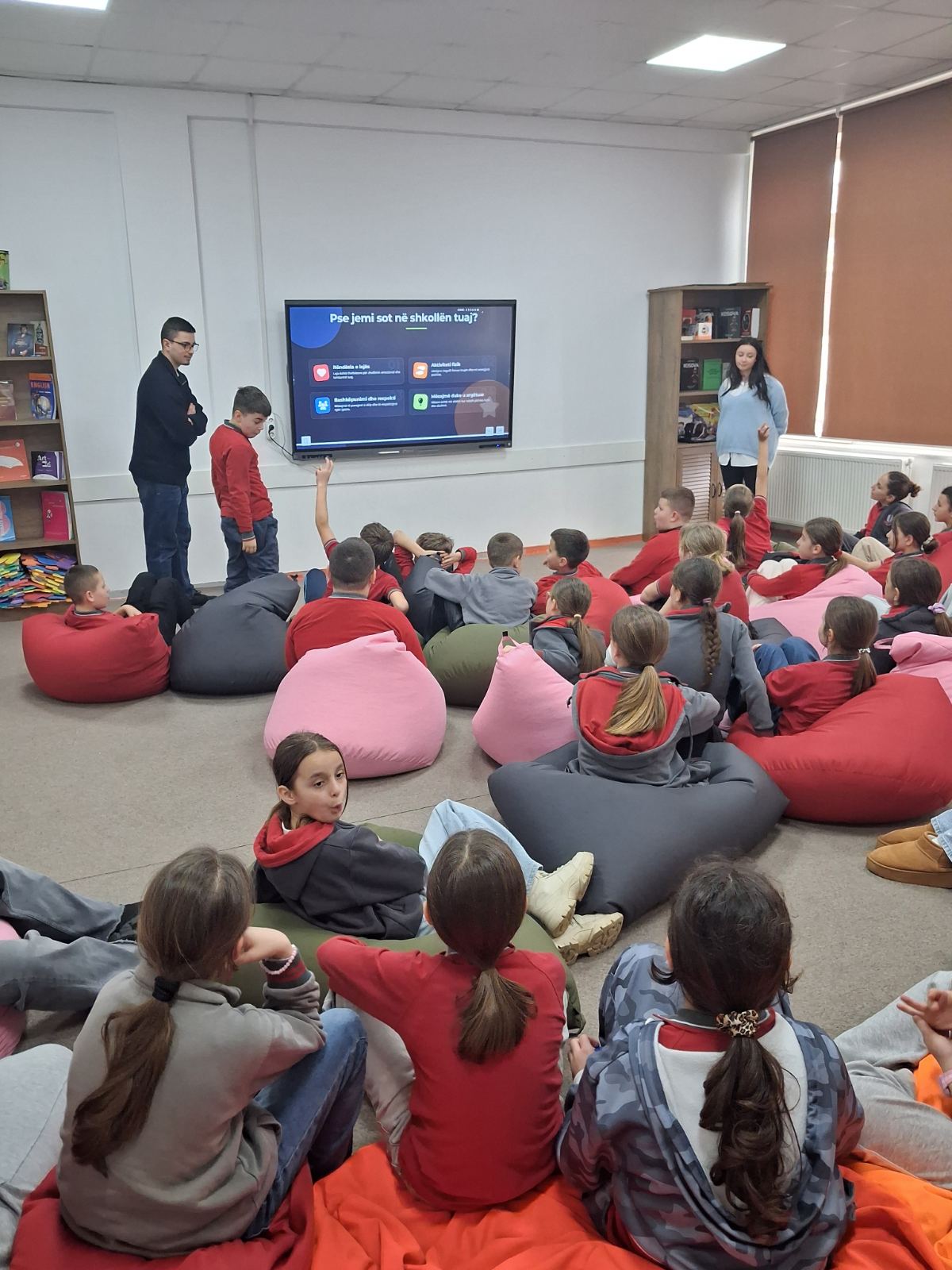 IMG 2c7af7755bd1fefadebfc7d7f5d9caf5 V