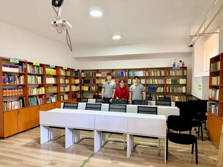 Biblioteka e Gjimnazit ‘Gjon Buzuku’ riorganizohet: Një hapësirë e re për dijen dhe bashkëpunimin
