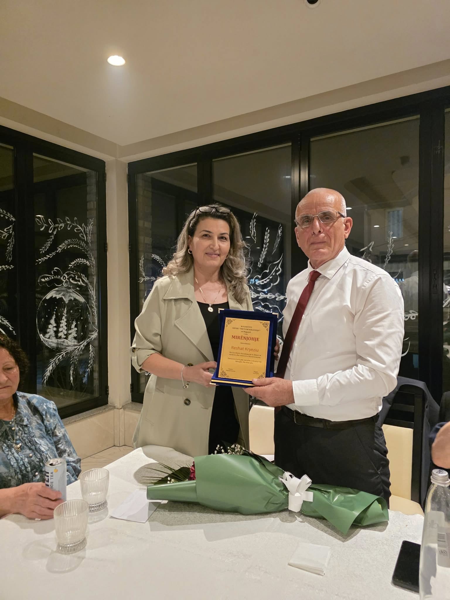 Pensionohet arsimtari Reshat Kryeziu, pas 37 vitesh kontribut në arsim 2 musesi 1