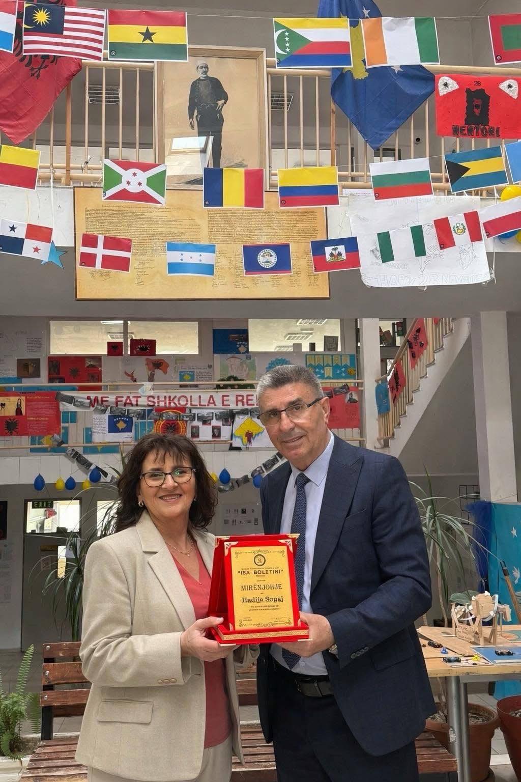 Pensionohet mësuesja Hadije Sopaj nga Rahoveci 2 hadije