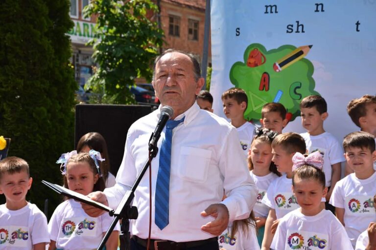 Nga Refki Demaj: A është degraduar posti i drejtorit të shkollës? 