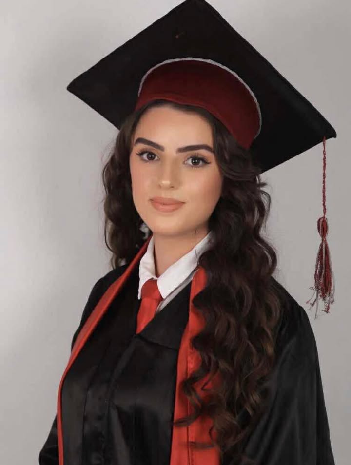 Laureta Hamza, mësuesja e Biologjisë nga Drenasi që po ndërton rrugëtim në shkencë 4 738796809 1606874061441843 8581887797432463182 n